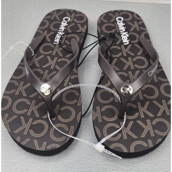 Women’s Sandals Flipflops  Size 6M Calvin klein  Brown Multi Logo Print - Picture 3 of 8